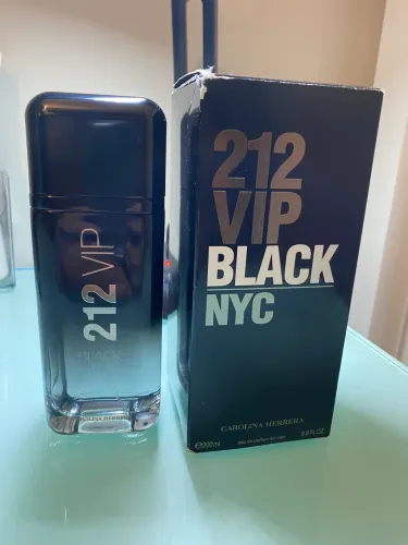 Perfume 212 vip black 170ml