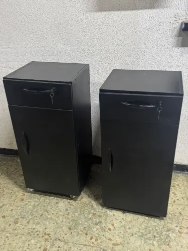Armário auxiliar 