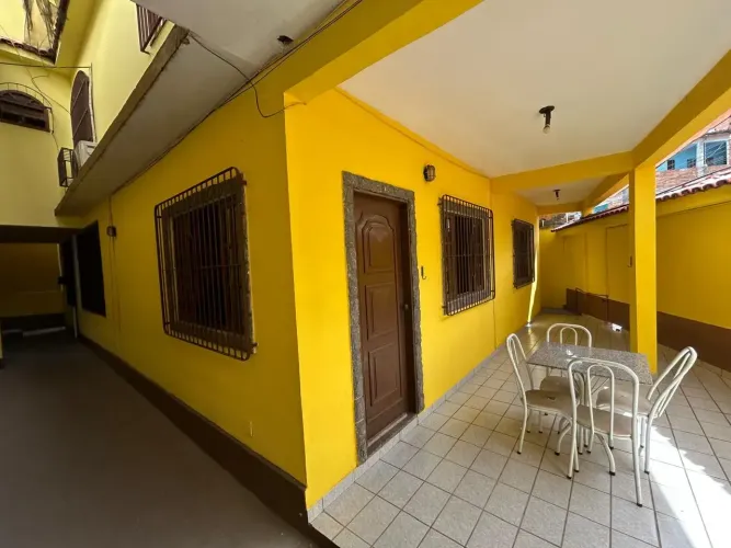 Imóvel para venda possui 300 metros quadrados com 3 quartos em Glória - Vila Velha - ES