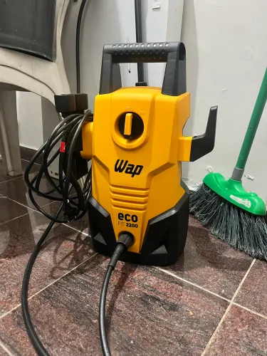 Lavadora de Alta Pressão Wap Eco Fit 2200 1500PSI 127V