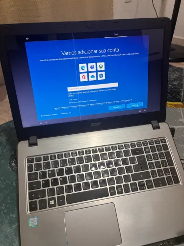 Notebook Acer Aspire F5-573-51LJ