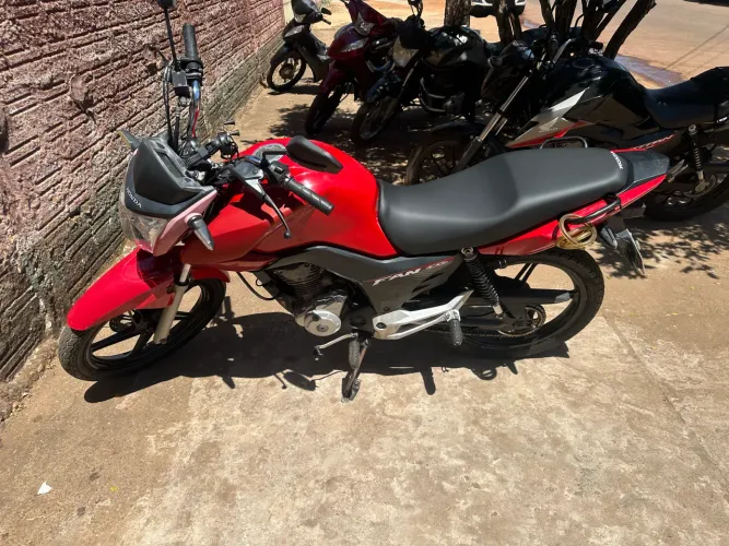 VENDO FAN 160 2019 ABAIXO DA FIP, doc em dias ate ano que vem