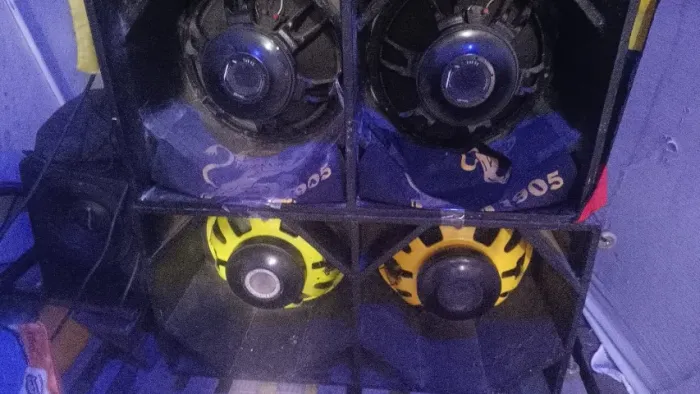 Caixa de grave de 18 - eros ou 7driver - R$ 2000