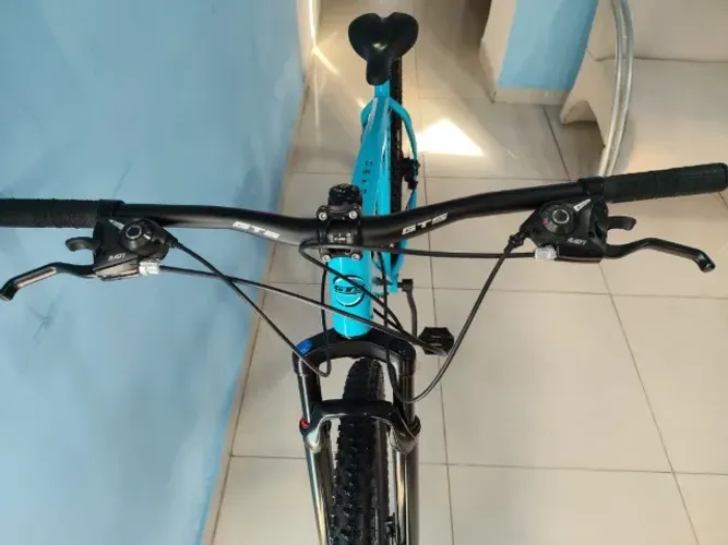 Bicicleta Aro 29 750,00 Aceito cartão q