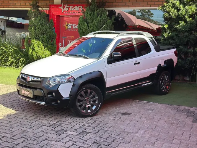 Fiat Strada Adv.ext./ Ext. 1.8 Locker Flex CD 2016