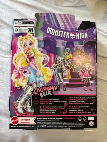Caixa de Boneca Lagoona Blue Core Refresh Monster High