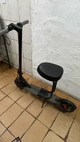 Patinete com Banco Elétrico Dobrável 350W | Autonomia 35KM