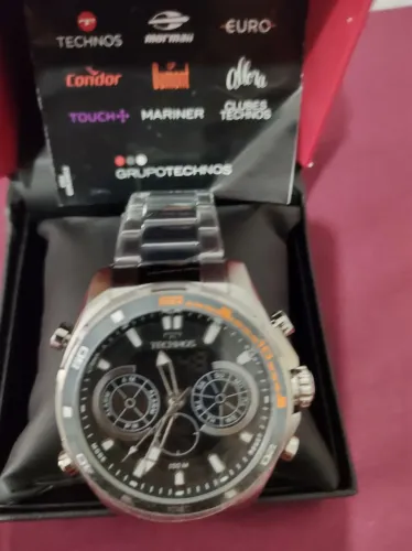 Relógio original caixa grande sem uso notal fiscal. 