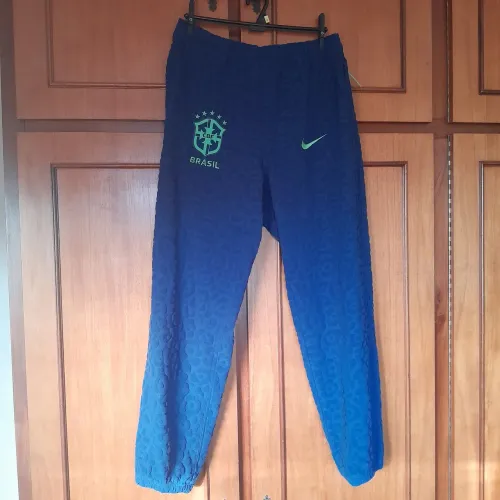 Calça Brasil 2022 tamanho M oficial