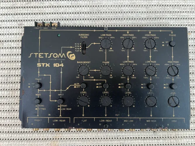 Crossover ativo Stetsom STX104 5 vias