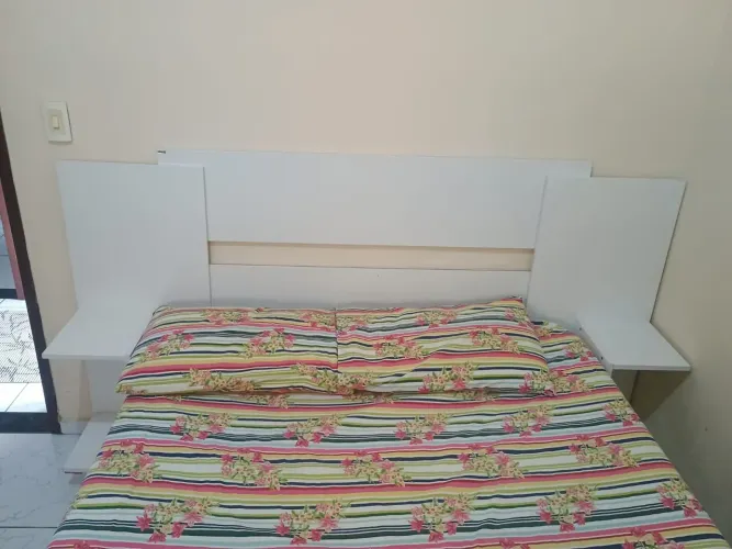 Cama Box de Casal com Espelho e criado mudo