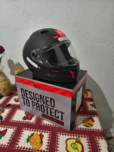 Capacete