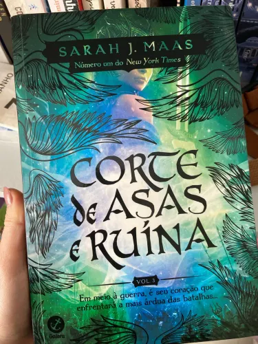 Corte de Asas e Ruína - Sarah J. Maas