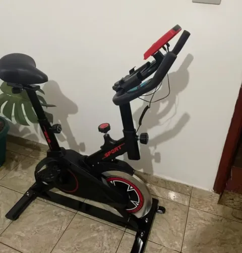 Bike Ergométrica Moderna - Perfeita para Casa ou Apartamento - bike nova - Faço entrega