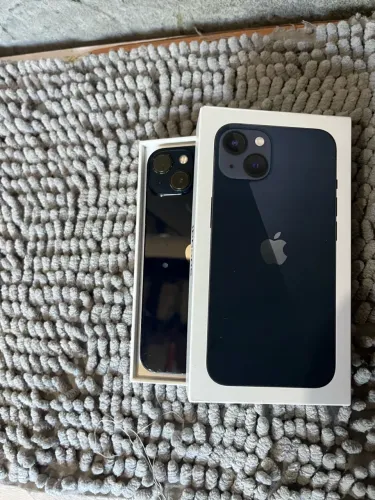 iPhone 13