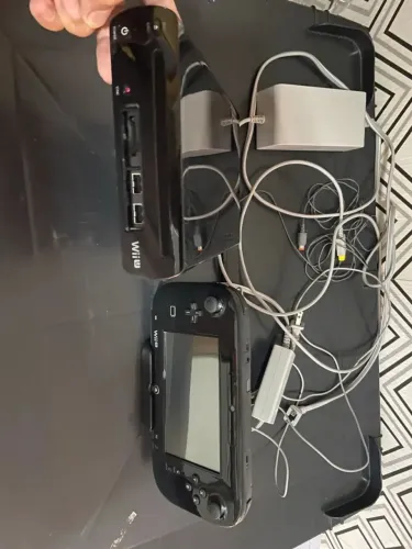 Vendo ou troco Wii U desbloqueado por switch 