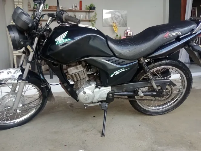 Moto Honda fan 
