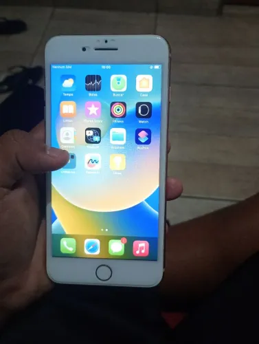 iPhone 8 plus