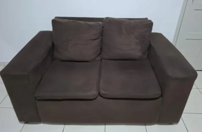 Conjunto sofá 02 e 03 lugares