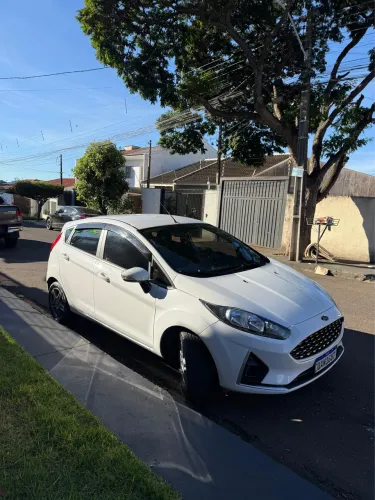 Ford Fiesta SEL 1.6 16V Flex Mec. 5P 2019