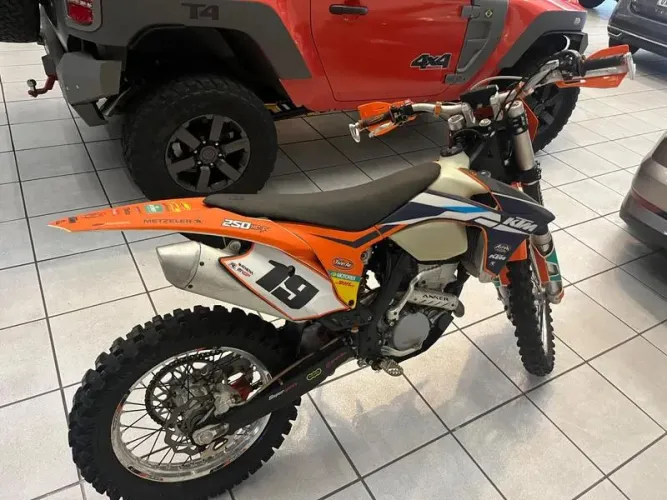 KTM 250 XC-F 4T 2011