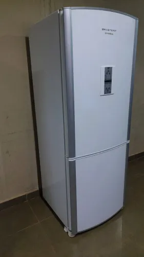 Vnde uma geladeira brastemp 420 litros semi nova