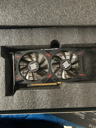 GTX960 / 4GB / 128 BIT/ DDR4