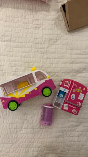 Geladeira + Carro/Caminhão Shopkins 