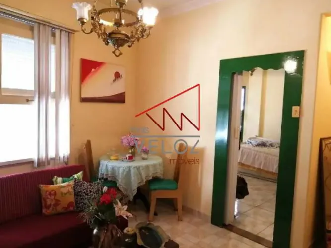 Apartamento : Padrão / Residencial / Centro