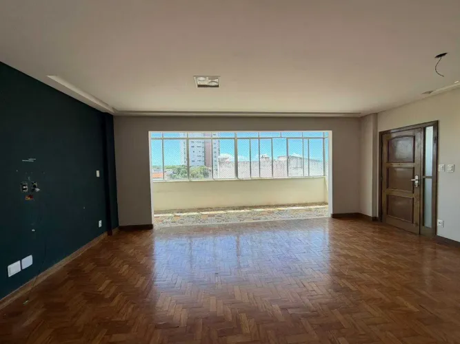 EDFICIO ANTONIO VALENÇA - M.CC - LESTE - 140M² - VENDA [30487]