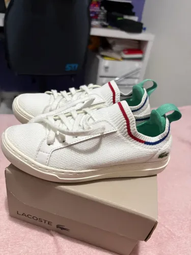 Tênis da Lacoste infantil n32