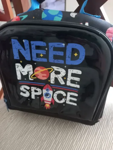 Lancheira astronauta