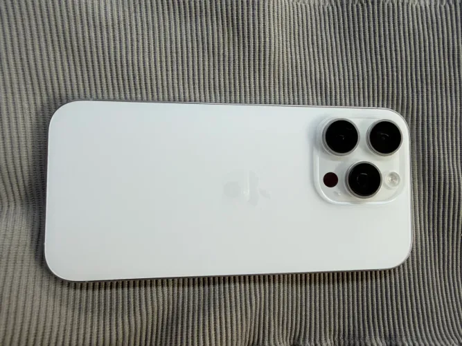 iPhone 16 pro 256 gb