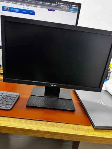 Monitor Acer 19.5 led preto
