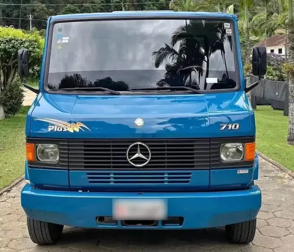 Mercedez bens 710i