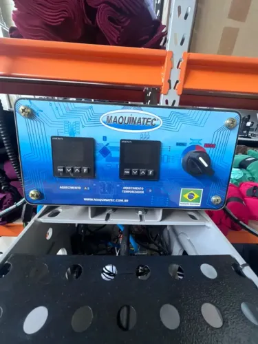 Prensa térmica pneumática de 2 bandejas 1,00 m x 0,80 m