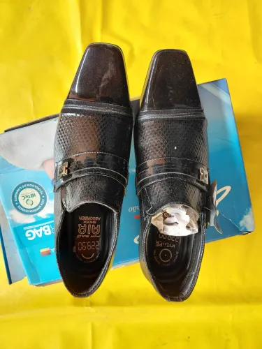 Sapato masculino 39