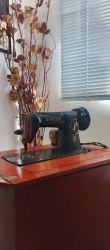 MáQUINA DE COSTURA SINGER ANTIGA CHARME VINTAGE