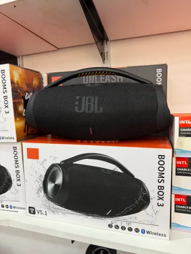 Caixa de som jbl boombox primeira linha entrego sujeito a teste