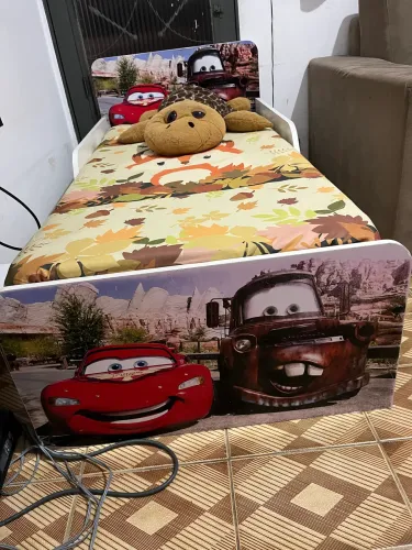 Mini cama com colchão