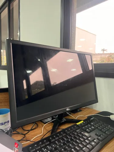 Vendo Monitor Duex VX230X 23 Polegadas LED