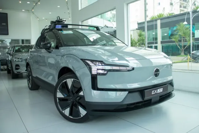 Volvo EX30 E60 Ultra (elétrico) 2024