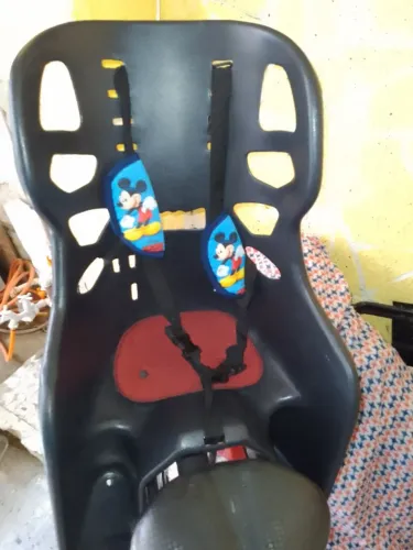 Cadeirinha de bicicleta nova