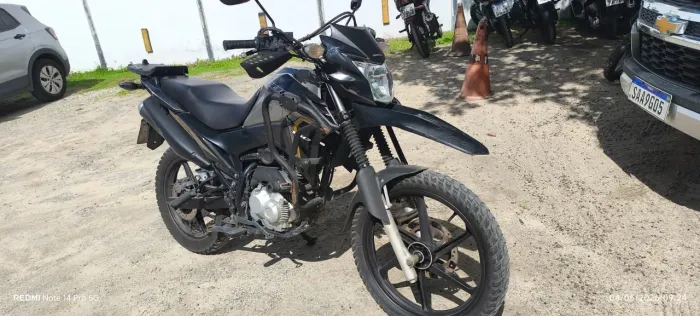 Vendo ou troco, moto Honda Bros único dono