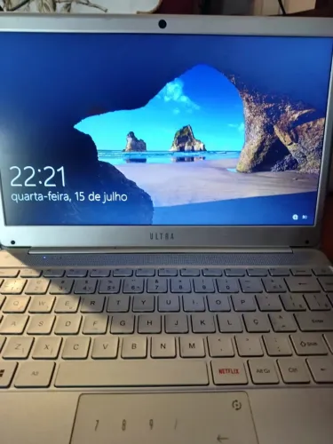 Notebook Multilaser Ultra de 14 polegadas