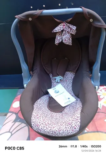 Bebê conforto Tutti baby 