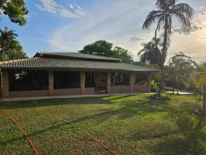 Chácara à venda em Salto, Residencial Primavera, com 5 quartos, com 10000 m²