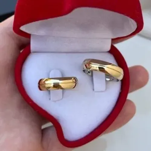 Aliança moeda antiga noivado ou casamento