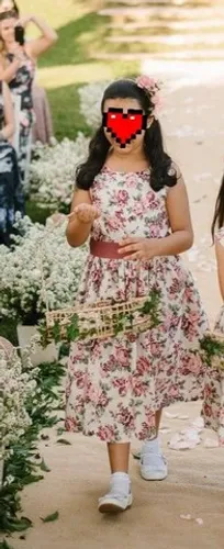 Vestido de dama + arranjo de cabeça