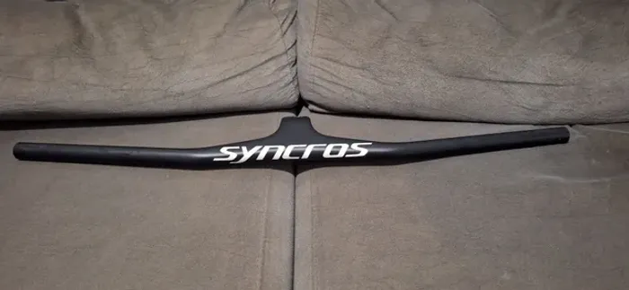 Guidão carbono integrado syncros